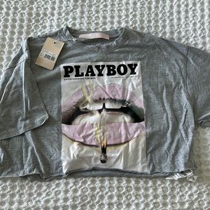 Missguided Playboy Lips Cropped Gray T-Shirt. Size US 4